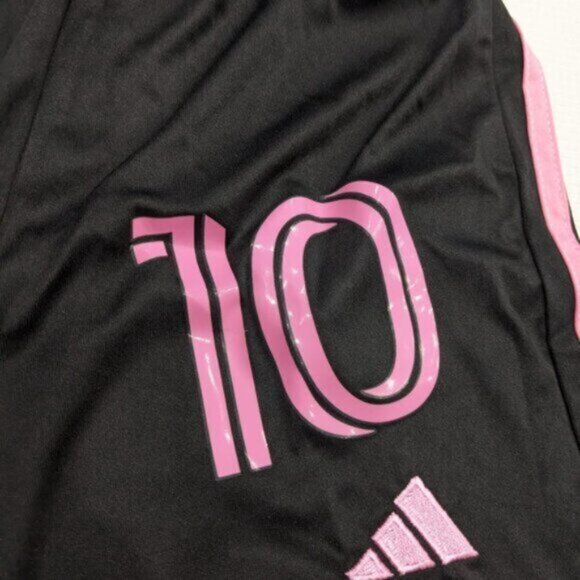 Inter Miami Messi #10 Kids Away Black Jersey, Shorts and Socks - Picture 5 of 7